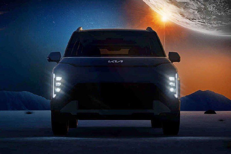 Компания Kia опубликовала новые тизеры доступного кроссовера Syros 2