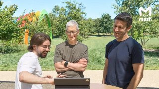 Гений из Екатеринбурга, который вошёл в топ-50 разработчиков Apple, презентовал своё приложение главе корпорации Тиму Куку. Спойлер: бизнесмен заценил. Встреча прошла в Калифорнии: 22-летний Антон Баранов рассказал CEO Apple о своей разработке — специально