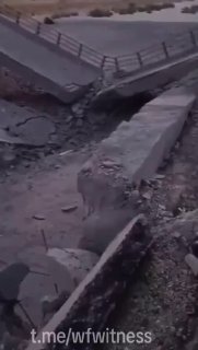 ️🇮🇷🇺🇸 צילומים שפורסמו לאחרונה מציגים את ההשלכות מגשר קהורסטן במחוז הורמוזגן לאחר ש-5 גשרים היו ממוקדים…