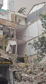Collapse of a four-story building in Tel Aviv