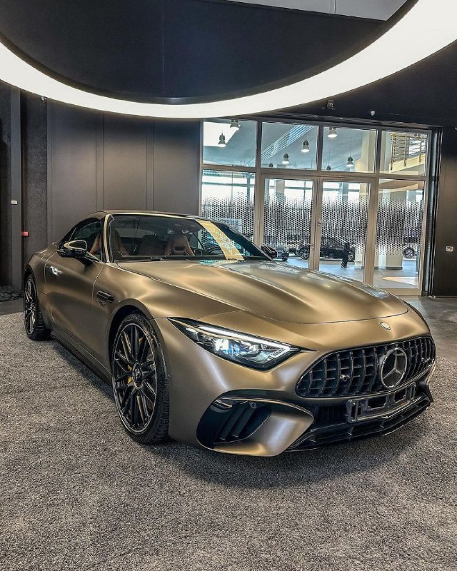 New SL63 AMG 4MATIC+ V8 BITURBO 3