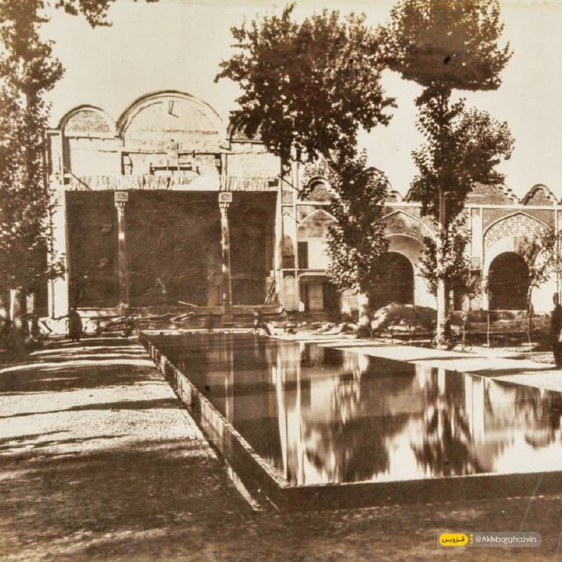 اخبار قزوین: ♦️عکس عمارت دیوانخانه واقع در شهر قزوین، معروف به طالار نادر شاه افشار (بخشی از عکس)#قزوین_قدیم@akhbarghazvin