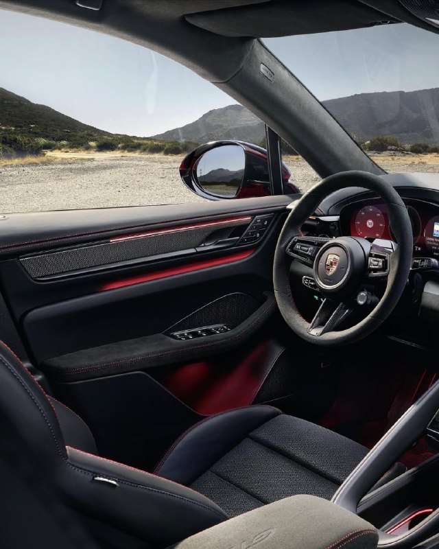 Porsche Macan GTS 3