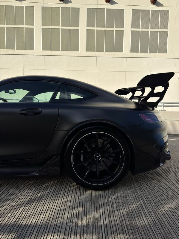 Mercedes Benz GT BLACK SERIES 730 HP 5