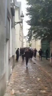 אנטיפאס בטורס גורשו גם הם על ידי קבוצה של לאומנים לבנים. על פי הדיווחים, כ-300 עד 400 חמושים מהשמאל הקיצוני…