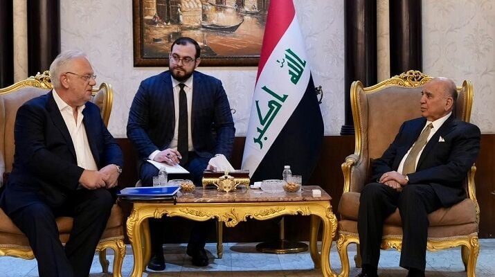 روزنامه ایران: ⭕ تأکید وزیر خارجه عراق بر حمایت از گفتوگو و راهحلهای مسالمتآمیز🔹فؤاد حسین وزیر امور خارجه عراق در دیدار با هیأت روس