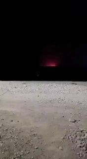כעת: דיווחים על כלי שיט שעלה באש ליד קומזר, עומאן.