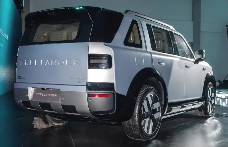 Freelander вернулся: представлен серийный внедорожник 2