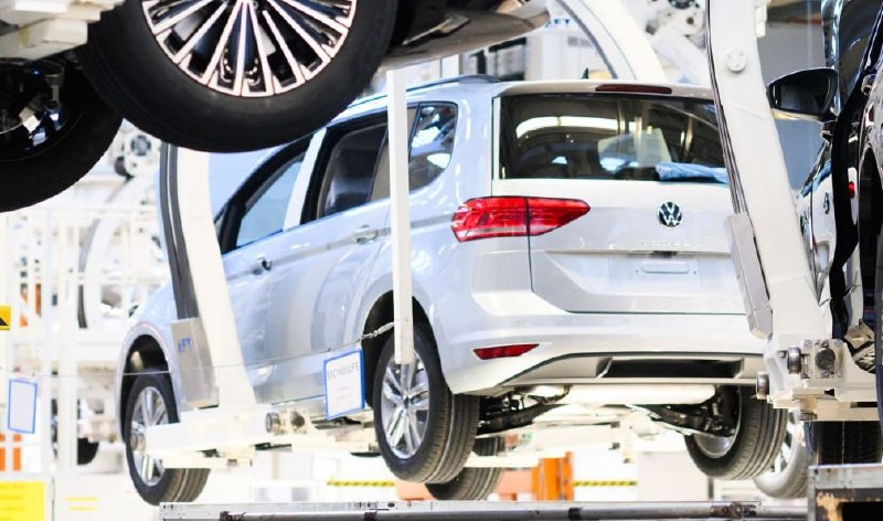 Volkswagen снимает с производства компактвэн Touran