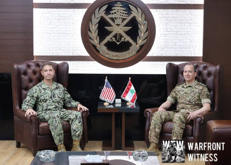 ️🇺🇸🇱🇧 מפקד CENTCOM האמריקני אדמ' בראד קופר פגש את ראש הכוחות המזוינים הלבנוניים גנרל רודולף הייקל בבייר…