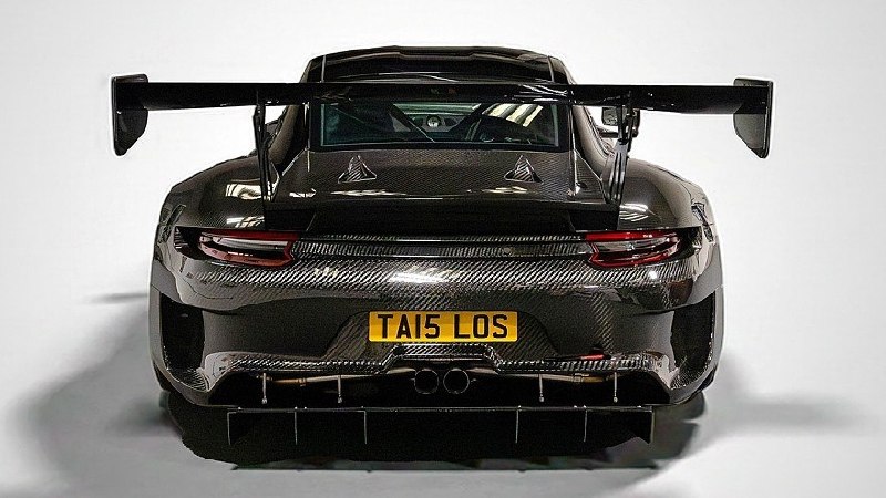 Британцы сделали карбоновый Porsche 911 GT3 RS, который стоит как небольшой автопарк. 5