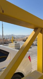 דחפורים צבאיים של צבא הכיבוש לכיוון מחנה קלנדיה