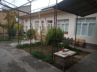 Сагбонда Ховли сотилади