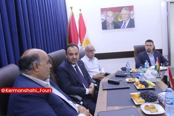 کرمانشاه فوری: تاکید بر کاهش موانع تردد و هزینه‌های تجاری در مرز پرویزخان🔹فرماندار قصرشیرین در دیدار با مسئول مرز پرویزخان عراق، بر کاه