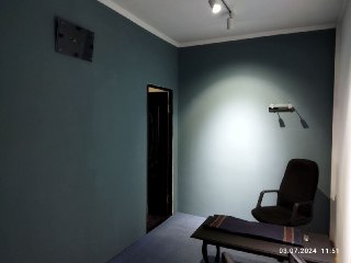Urgent! Building for rent
