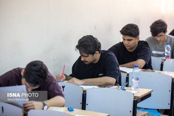 سردشت روداو: رقابت بیش از ۱۵۵ هزار کنکوری در نوبت عصر🔹بیش از ۱۵۵ هزار داوطلب در دو گروه آزمایشی هنر و زبان های خارجی رقابت خود را بعد