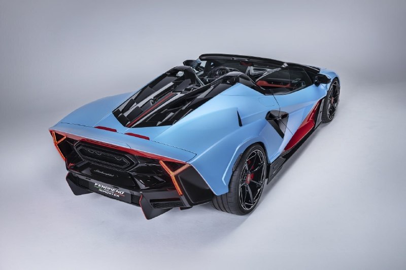 Lamborghini показала самый мощный родстер в своей истории — Fenomeno Roadster на 1080 сил. 2