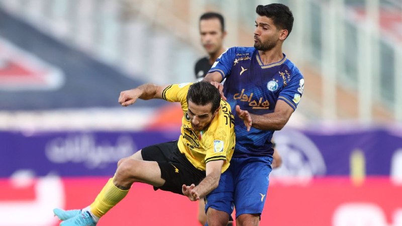 فوتبالی | Footballi.net: ⚽️⚽️ استقلال در خانه برابر سپاهان؛ میزبانی‌های ویژه (ویدیو)استقلال در هفته سوم از سپاهان میزبانی می‌کند. برای خواندن متن