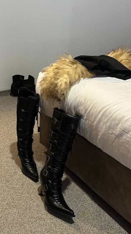 На мероприятии запрещена съемка на телефоны, поэтому позже покажу вам свой образ и Лизу 🙊 А пока немного отельных вайбовНа мероприятии запрещена съемка на телефоны, поэтому позже покажу вам свой образ и Лизу 🙊 А пока немного отельных вайбов