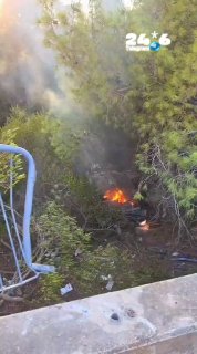 🇮🇱 Givat HaMora, Afula. An overturned vehicle catches fire. National Fire and Rescue.