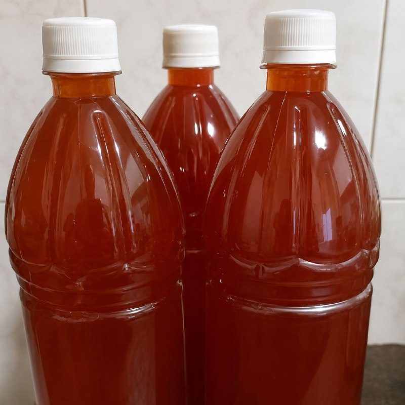بزرگترین البوم عین ابادی ها: 🍇 آبغوره طبیعی عین‌آبادآبغوره کاملاً طبیعی و تهیه‌شده از غوره‌های تازه عین‌آباد، با کیفیت و طعم اصیل روستایی، آماده عرضه
