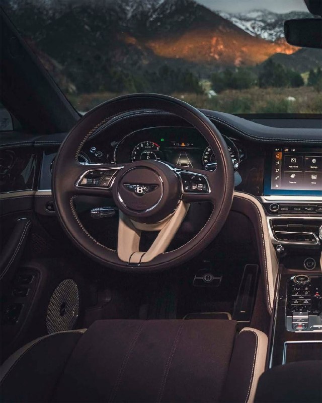 Bentley Flying Spur 4