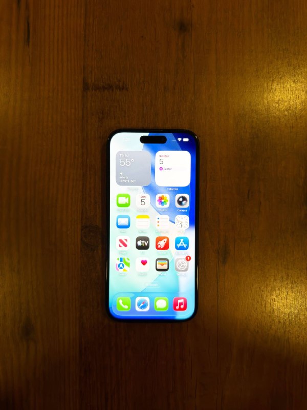 Продаю iPhone 15, на 128GВ в черном цвете. — фото 1