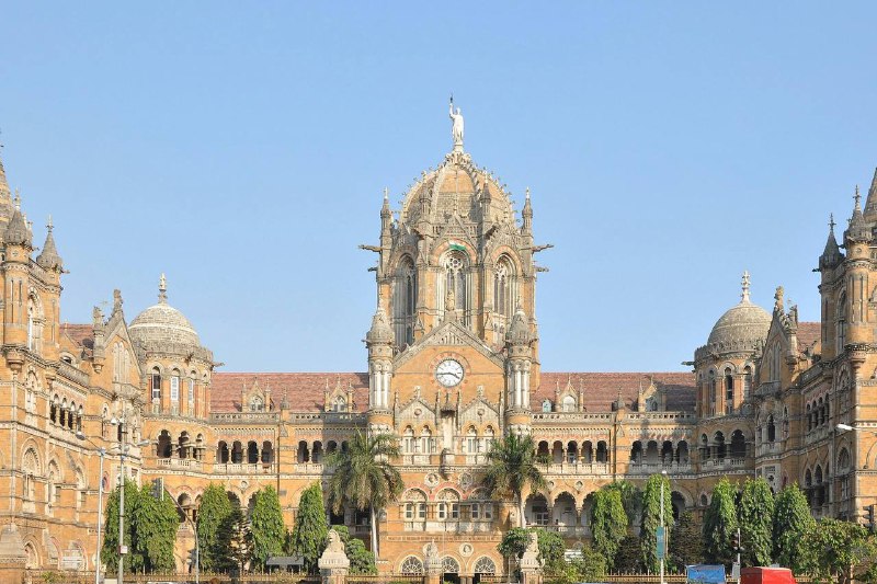 10 красивых вокзалов мира Многие из них признаны историческими памятниками, но продолжают встречать и провожать пассажиров Северный вокзал в Париже... - изображение 3 - вокзал, железнодорожный, центральный