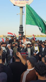 Residents of Basra are holding demonstrations in protest against the American dictates to impose an air blockade on the Islamic Republic of Iran.