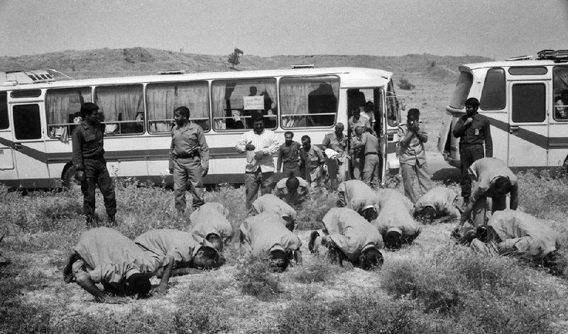 جارچی بخش بسطام: 🔴روز ۲۶ مرداد سال ۱۳۶۹، کشور شاهد حضور آزادگان سرافرازی بود که پس از سالها اسارت در زندانها و اسارتگاههای مخوف رژیم ب