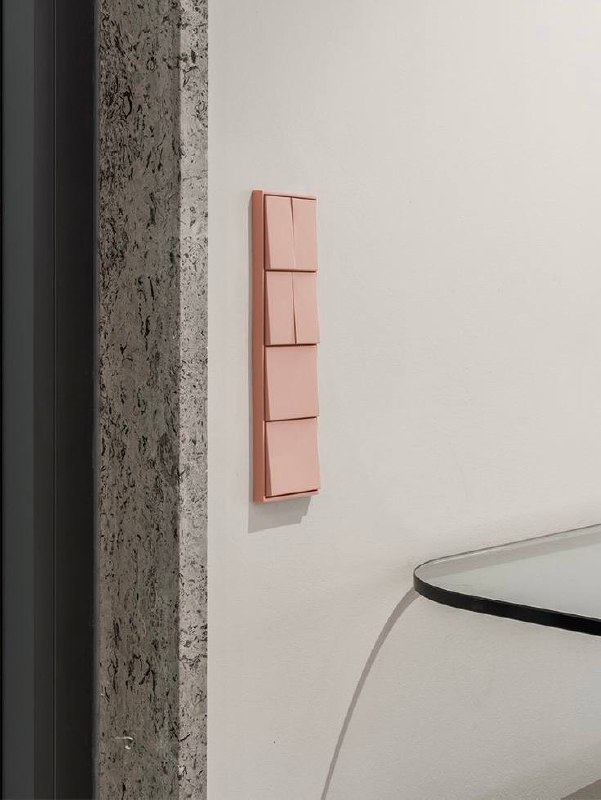 А что, если сделать выключатели и розетки акцентами в вашей квартире? Винтажные, цветные, в цвет стен - все это может добавить характера пространст... - изображение 9 - добавить, застройщика, если