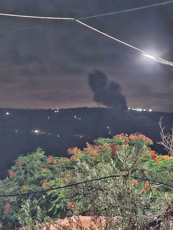 Urgent: The occupation carries out a new bombing in the town of Manzouri, south of Lebanon.