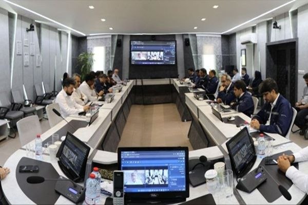 پایگاه خبری معدن نامه: تمدید اعتبار گواهینامه‌های سیستم‌های مدیریتی شرکت صبافولاد خلیج‌فارسمعاون برنامه‌ریزی و توسعه شرکت صبافولاد خلیج‌فارس گف