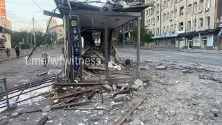 ️🇺🇦🇷🇺 תחנת המטרו Lukyanivska בקייב נסגרה זמנית לאחר שהכניסה מעל הקרקע שלה ניזוקה במתקפה הלילה של רוסיה.
