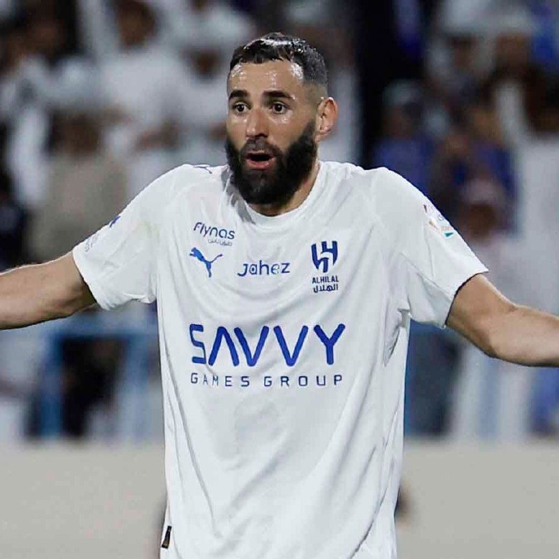 نقل و انتقالات فوتبال: 🌐 #لیگ_عربستان 🇸🇦⚽️ پلن نقل‌و‌انتقالاتی الهلال عربستان:❌ فسخ قرارداد کریم بنزما❌ فروش مالکوم به الدرعیه✔️ جذب پدرو نتو✅ن