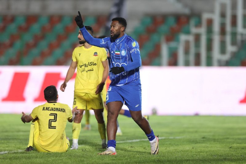 Bistodo IR | بیست و دو ⚽️: ⚽️💙💙💙 علی تاجرنیا: ما در حال انجام تعاملاتی هستیم تا بتوانیم موضوع برگشت آدان و نازون را حل کنیم؛ دستیار خارجی سهراب بخت