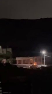 כוחות הכיבוש מסתערים על הכפר כפר מאלכ, צפונית מזרחית לרמאללה.