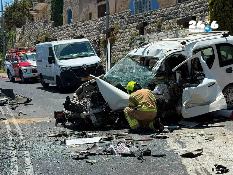 6 פצועים בתאונת אוטובוס ומכונית בצפת; חלקם במצב קשה