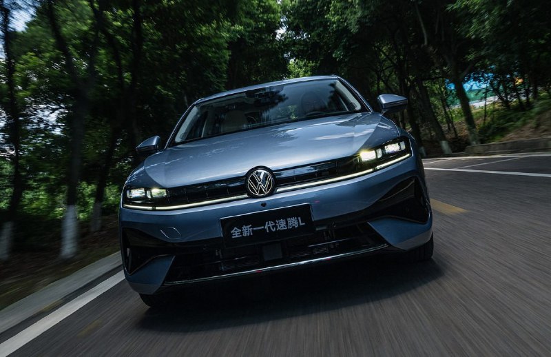 В Китае представлен новый Volkswagen Sagitar L