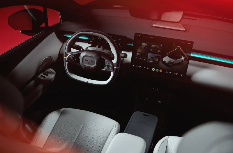 Geely представила электромобиль Lynk&Co 02 3