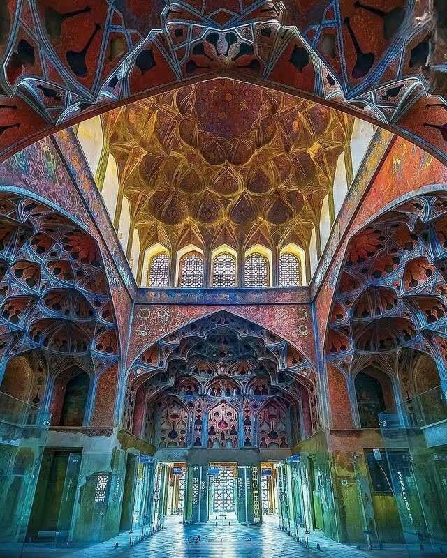کانال اخبار امیران: 🔺 عالی قاپو،اصفهان زیبا🅰️ @AmiranNews