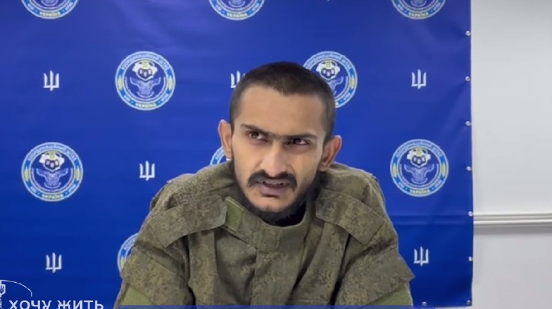 Гражданин Индии, приехал в Россию учится и начал торговать наркотой. Его поймали, осудили дали семь лет и предложили поехать на СВО. фото