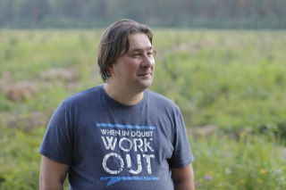 Против активиста из «Яблока» Николая Маркина возбудили дело о военных «фейках». У него провели обыскСегодня силовики пришли с обыском в дом Маркина в подмосковном Раменском, рассказали в пресс-службе «Яблока». Во время обыска у активиста и всех, кто был до