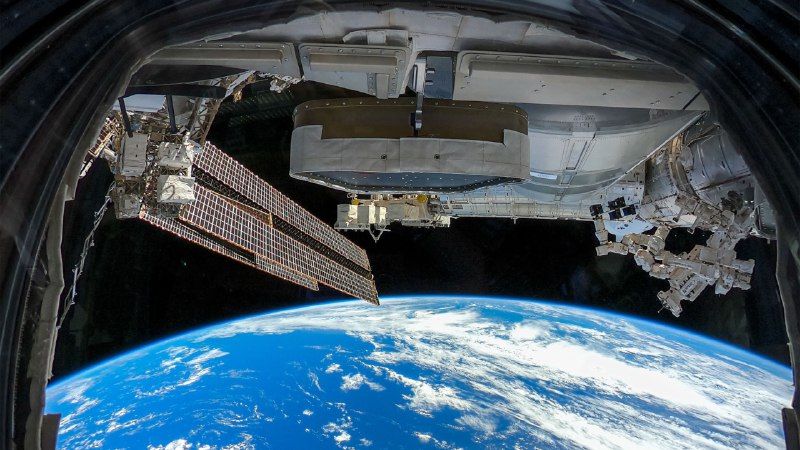 108 minutes that changed the worldView from the cupola of the International Space Station above the South Pacific Ocean (© NASA)