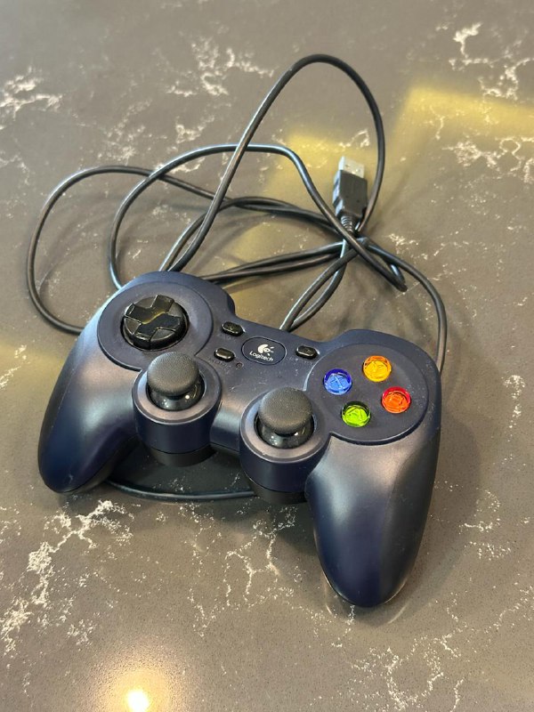 Геймпад Logitech F310 (USB) — фото 1