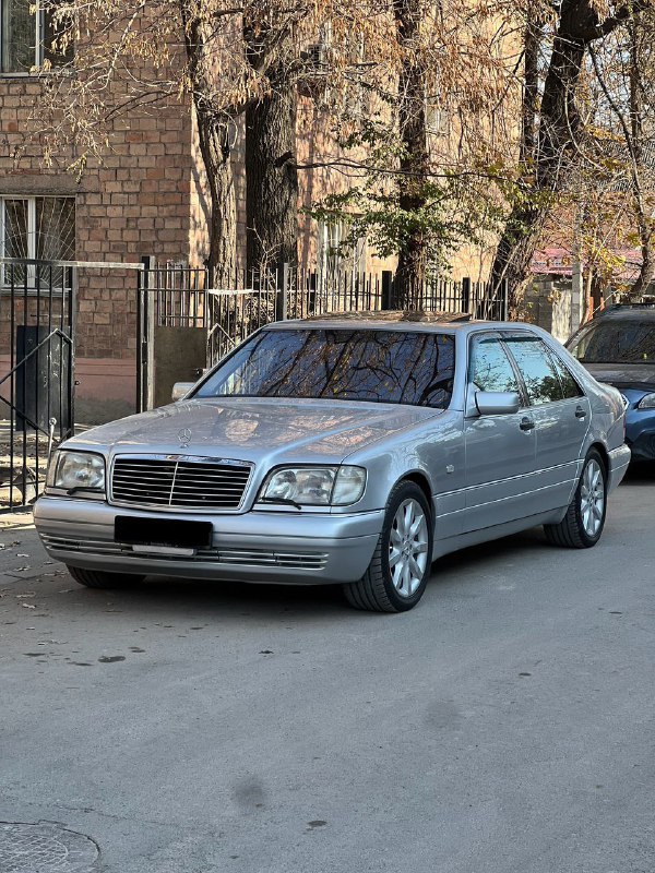 Mercedes-Benz W140 1996