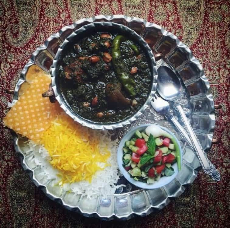 سراب قروه: 🔵ليمو عمانى داخل خورشتها را نخوريد⬇️لیمو عمانی چربی و اسید چرب غذاراجذب میکند از خوردن آن داخل قورمه سبزی قیمه و آبگوش
