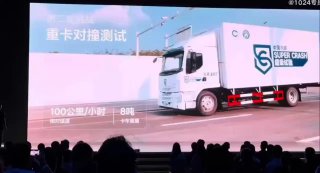 Краш-тест Li Auto i8 с грузовиком обернулся скандалом для компании Li Auto устро