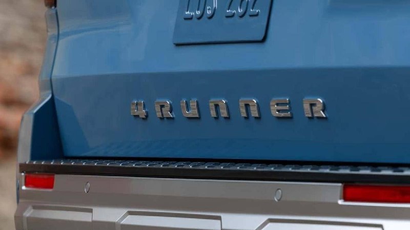 Toyota представит новое поколение внедорожника 4RunnerНовая Toyota 4Runner разде