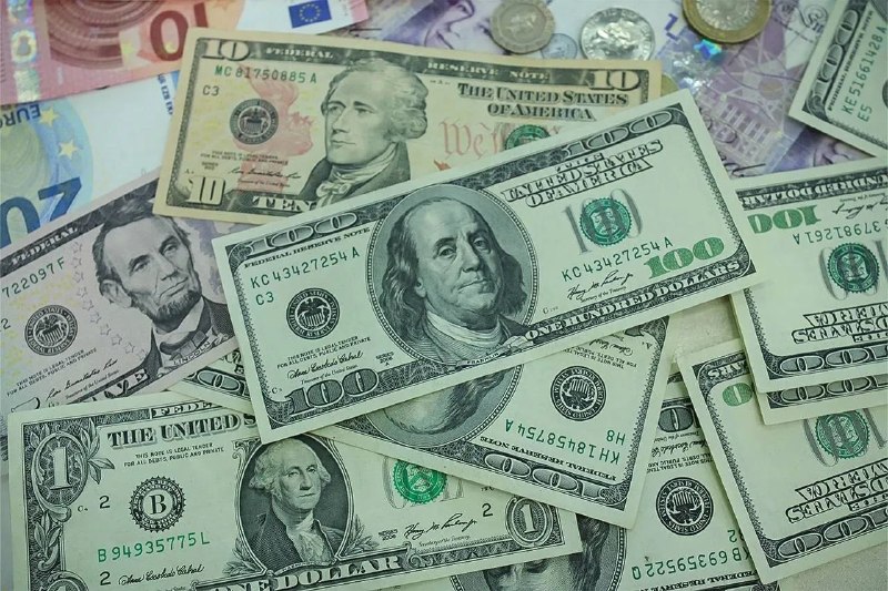Asretebar: 🔺بازگشت هزاران میلیارد ارز صادراتی به کشور رئیس پلیس امنیت اقتصادی کشور: 🔹 پلیس هزاران میلیارد تومان ازر صاداراتی که در 